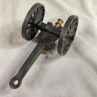 Cast Iron Diecast Civil War Cannon