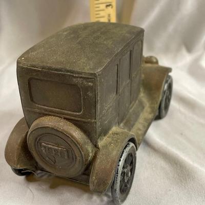 Vintage Cast Iron 1926 Ford Car Bank