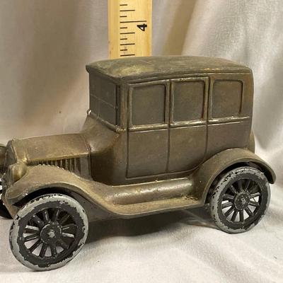 Vintage Cast Iron 1926 Ford Car Bank