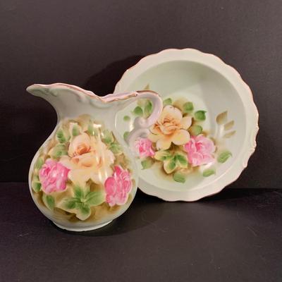 LOT 221FB: Vintage Collection of Pink Swan Planter, Milk Glass Vase & Candy Dish, Pitcher/Bowl Set & Framed Prints