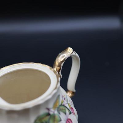 Vintage Porcelain Sadler Teapot