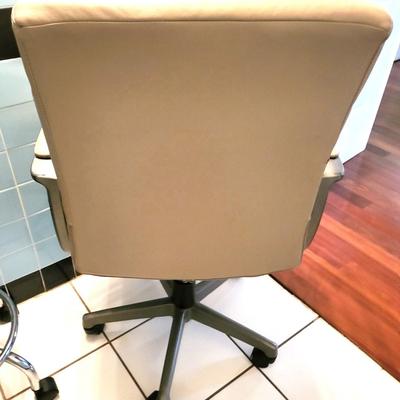 Small White Table with Simplehuman Waste Can, Gray Office Chair and Winco Exam Stool