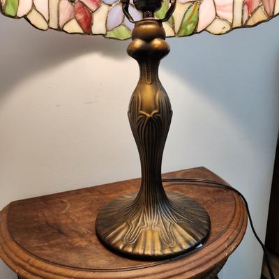 Dale Tiffaney Inc. Table lamp
