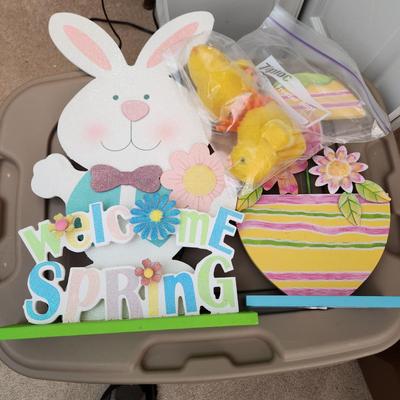 Large Tote filled with Easter Decor includes tote