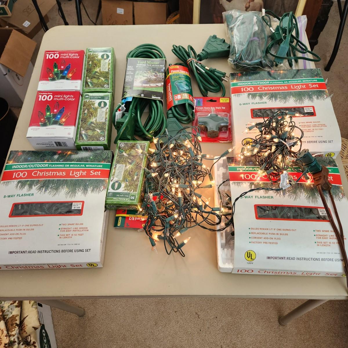 Lot of Christmas Lights strings outdoor indoor Power Cords ...