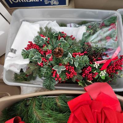 4 Loaded Christmas Totes Garland Window Wreaths w Ribbons,