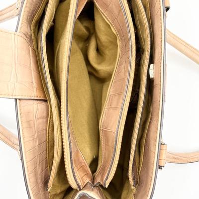 LIZ CLAIBORNE ~ Faux Leather Handbag
