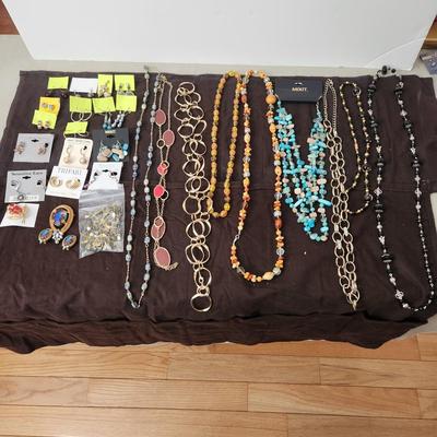 Large lot Costume Jewelry Trifari Mixit Earrings Necklaces