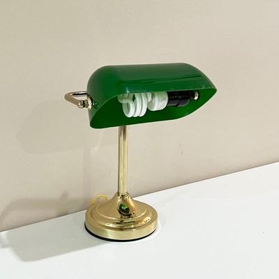 3-Way Touch Bankers Desk Lamp