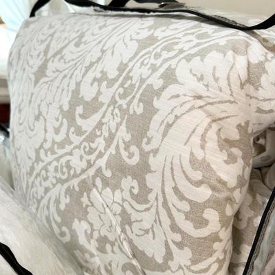 NICOLE MILLER HOME ~ Queen 6 Piece Comforter Set