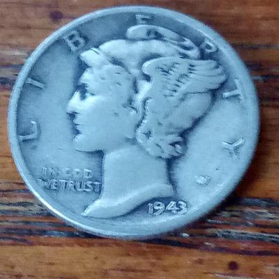 LOT 115 WWII DATED MERCURY DIME