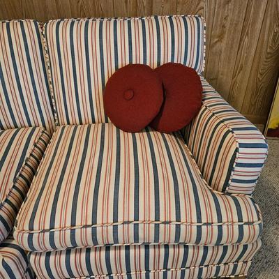 Striped 3-Piece Sectional Sofa & Pillows (BD-JS)
