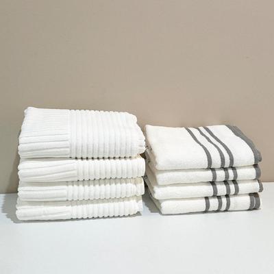 Eight (8) Bath Towels ~ Like New