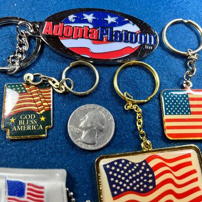 GROUP OF 5 ASSORTED U.S. FLAG KEY CHAINS