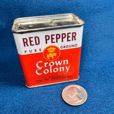 VINTAGE CROWN COLONY RED PEPPER SPICE TIN