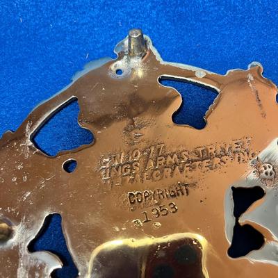 UNITED KINGDOM COAT OF ARMS BRASS TRIVET by KINGS ARMS TRIVET METALCRAFTERS