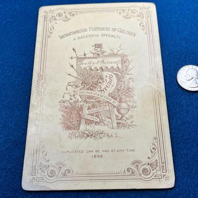 ANTIQUE CABINET PHOTO PORTRAIT OF WOMAN, ELABORATE DESIGN ON BACK