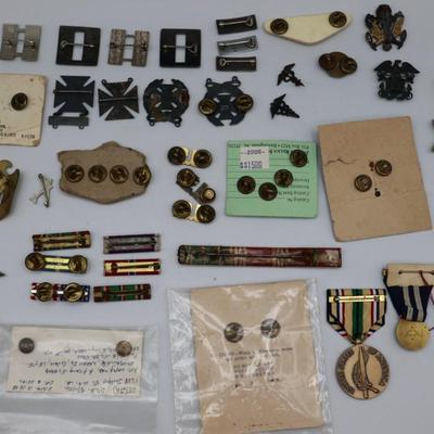 Miscellaneous Military Pins & Medals