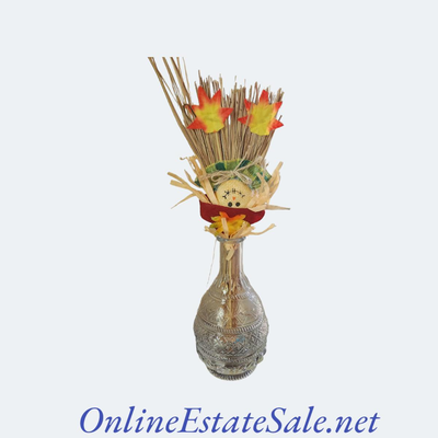 VASE WITH SCARECROW FLOWERS