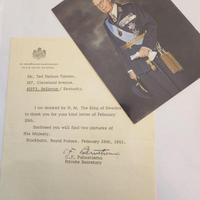 Postcard Photo and Note from Gustaf VI King of Sweden