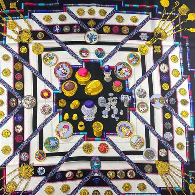 167 Authentic HERMÃˆS Carre 90 Silk Scarf Petite Main by Caty Latham 1987