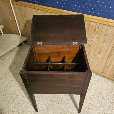 Free Standing Wood Cabinet w/Lid & Dividers (BD-JS)