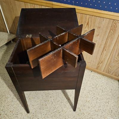 Free Standing Wood Cabinet w/Lid & Dividers (BD-JS)