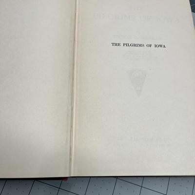 The Pilgrims of Iowa by Douglass (1911)