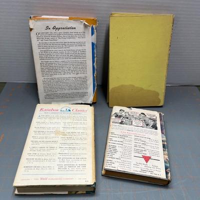 Vintage 1940â€™s Book Bundle (2)