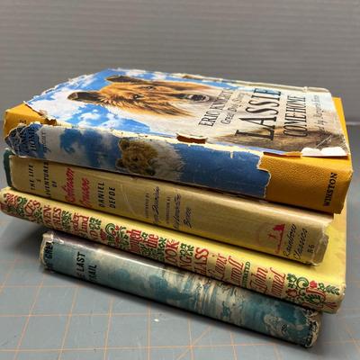 Vintage 1940’s Book Bundle (2)