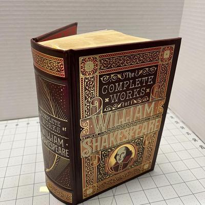 The Complete Works of William Shakespeare (2015)