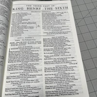 The Complete Works of William Shakespeare (2015)