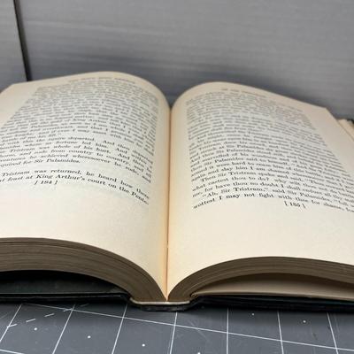 The Boy's King Arthur by Lanier (1936)