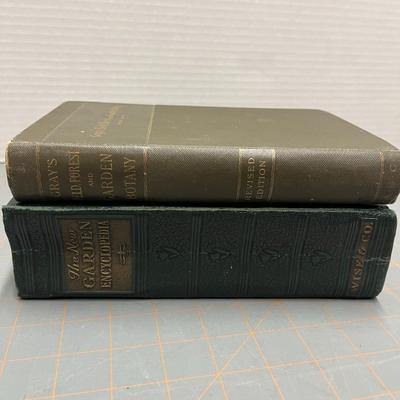 Vintage Garden Book Bundle (31)