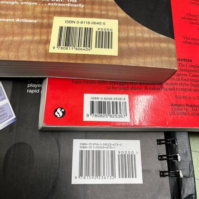 Guitar Music Book Bundle (77)