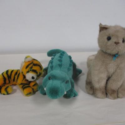 Vintage Dakin Siamese Cat & Kittens
