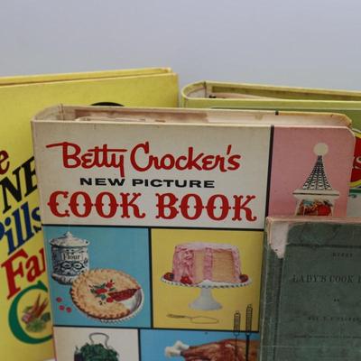 Vintage 1856 Lady's Cook Book,Betty Crocker, Del Monte & The New Pillsbury Family Cookbook (Total of 4)