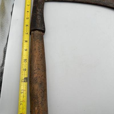 Early Hewing Axe