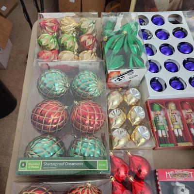 2 Totes Full Christmas Ornaments, hooks, includes 2 totes with lids