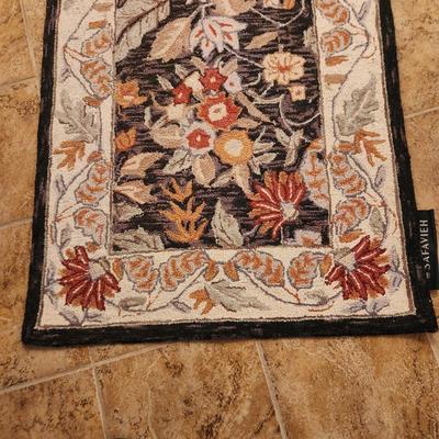 Safavieh Chelsea Collection 100% Wool Rug 2.5'x4'