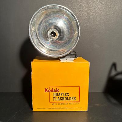 LOT 16W: Collection Of Vintage Film Cameras - Kodak Duraflex, Monitor, Slides & More