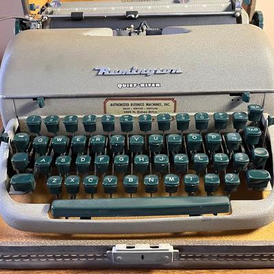 LOT 151Z: Remington Quiet-Riter Vintage Portable Typewriter in Travel Case