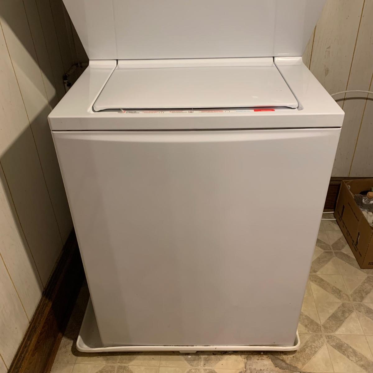 LOT 190 W Frigidaire Stack Washer & Electric Dryer Model FFLE3900UW0