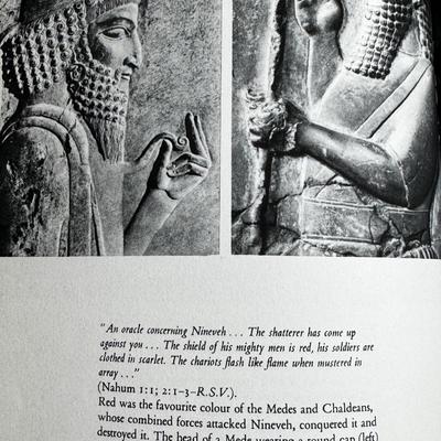 LOT 30 - The Bible as History in Pictures - 329 Illustrations and 8 Color Plates