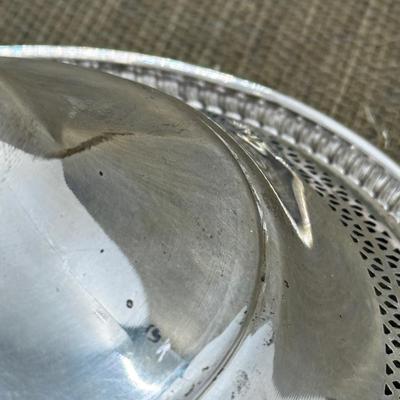 LOT 38 - Sterling Silver Fisher Pedestal Compote - Weighted