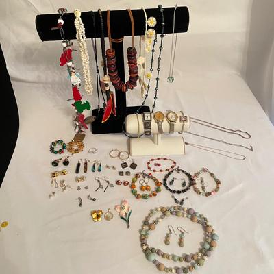 Five Jewelry Sets plus Watches, Brooches and More (K-SS)