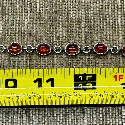 LOT 39 - Sterling Silver Amber Bracelet