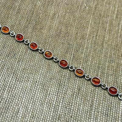LOT 39 - Sterling Silver Amber Bracelet