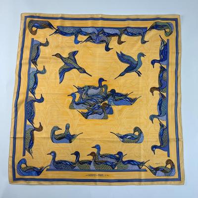 191 Authentic HERMÃˆS Carre 90 Silk Scarf La Mare Aux Canards by Daphne Duchesne 1981