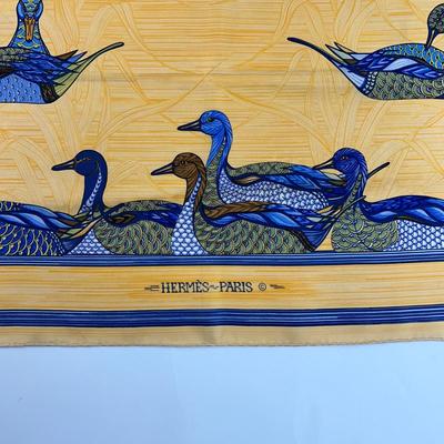 191 Authentic HERMÃˆS Carre 90 Silk Scarf La Mare Aux Canards by Daphne Duchesne 1981